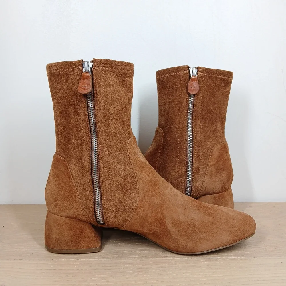 Gentle Souls Ankle Boot Women 10 Tan Suede Square Toe Minimalist Comfy Booties
